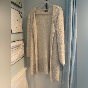 Pretty Anthropologie BOHO Super Soft Cream Colored POL Long Open Front Cardigan